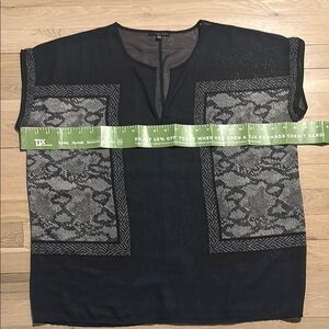 Summer Top / flowy to wear w a tank underneath